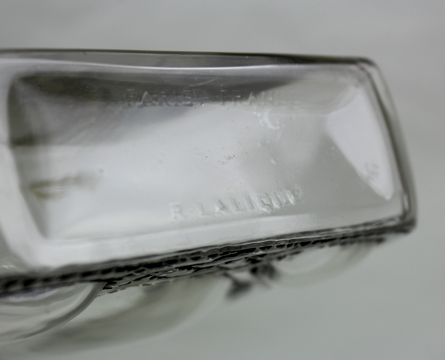 René Lalique ‘5 Fleurs’ Perfume Bottle