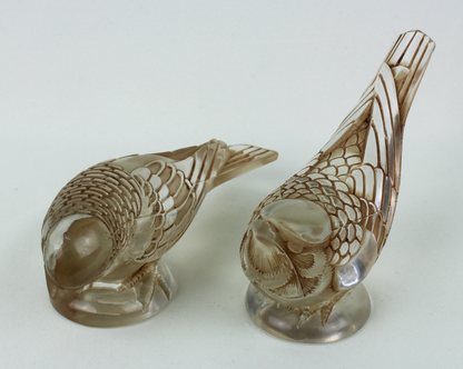 René Lalique ‘Chardonneret’ Timide Paperweight