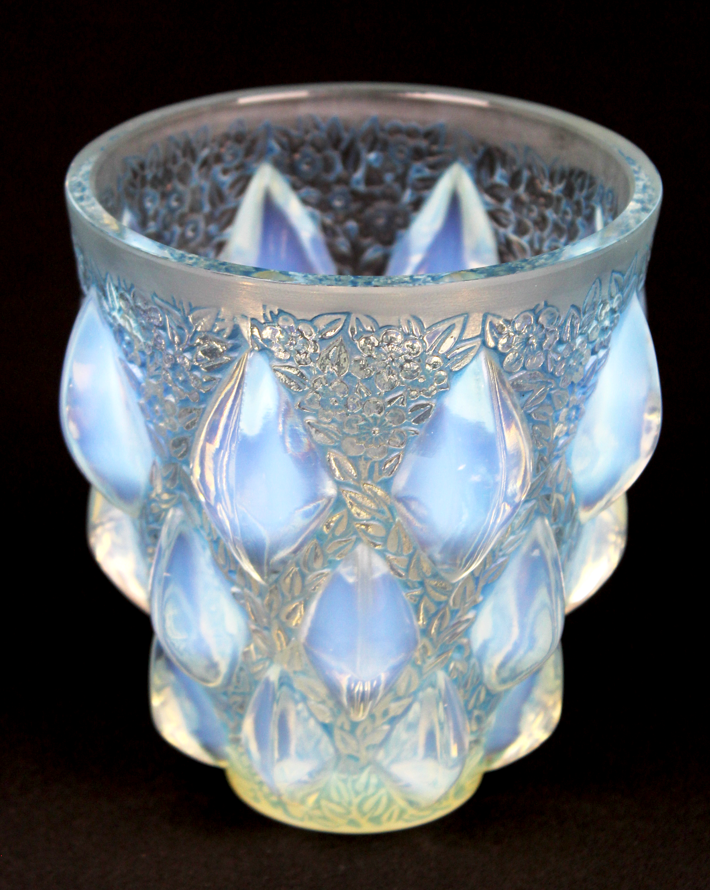 René Lalique Rampillon Vase